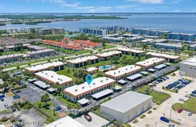 435 Catamaran Drive Gallery 3