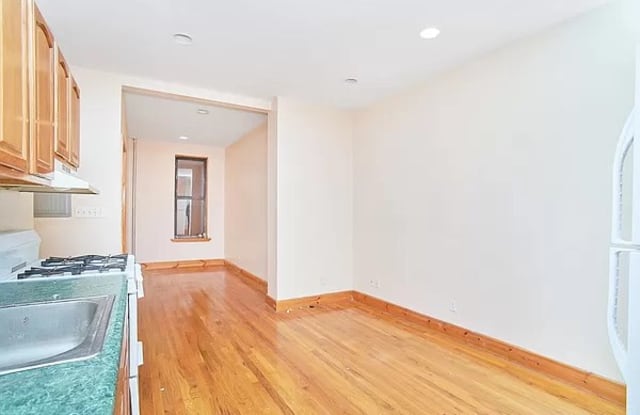 509 W 170th Street Gallery 3
