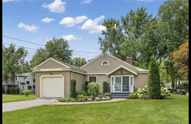 7 Pontiac Road photos photos