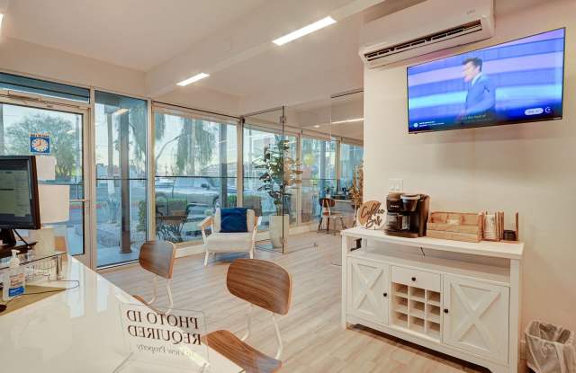 The Glenn Apartments Gallery 1