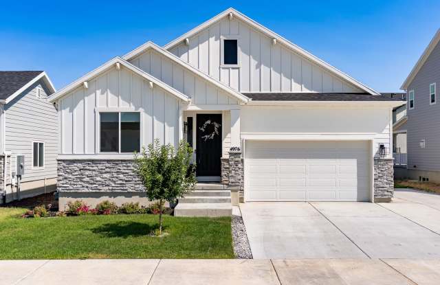 4976 W Escalante Ln Gallery 1