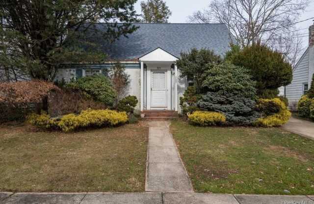 321 Redmont Road photos photos