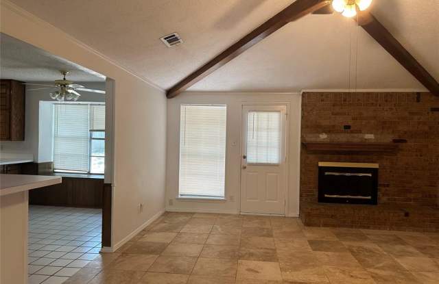 6812 Shadydale Drive Gallery 3