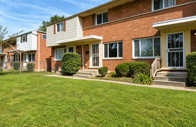4944 Fairway Ct Gallery 1