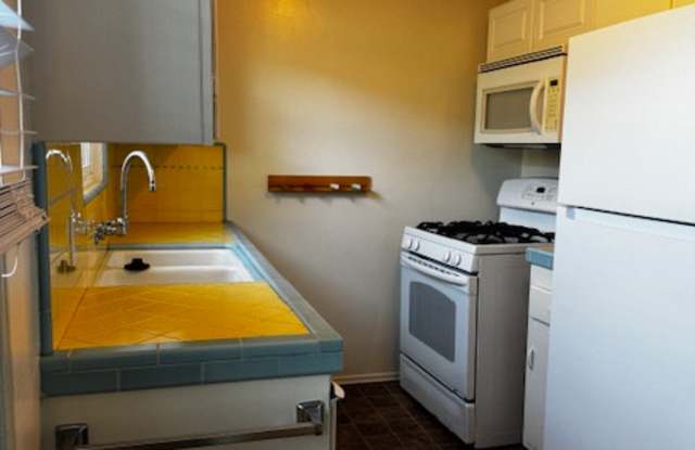 4449 Dawson Avenue photos photos