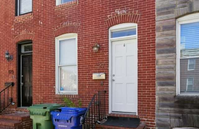 127 West Randall Street photos photos