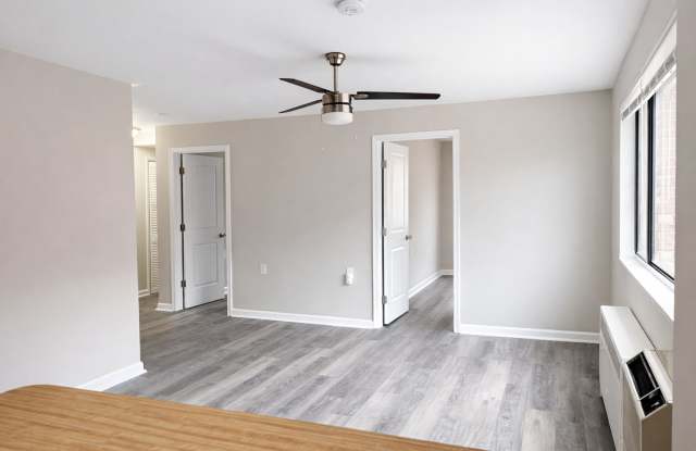 2026 Move-In Special – $500 LEASE SIGNING BONUS!! Affordable 2-Bedroom Apartment in Southwest DC !! Gallery 4