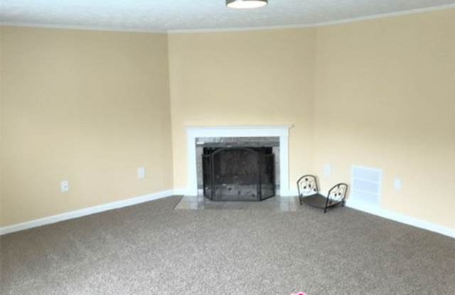 17 Bohn Court Gallery 2