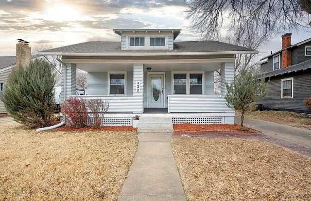 332 W Beloit Ave photos photos