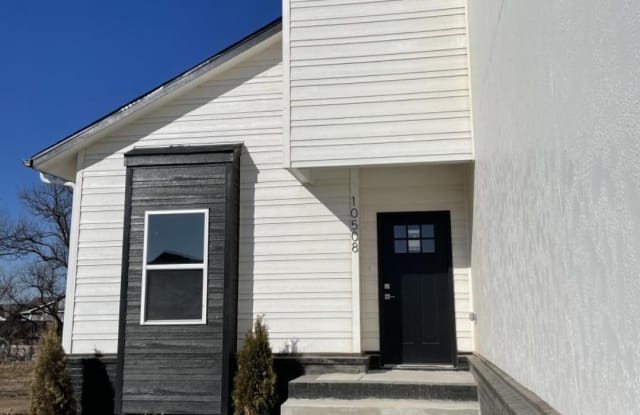 10508 W Graber St - 10508 West Graber Street, Sedgwick County, KS 67215