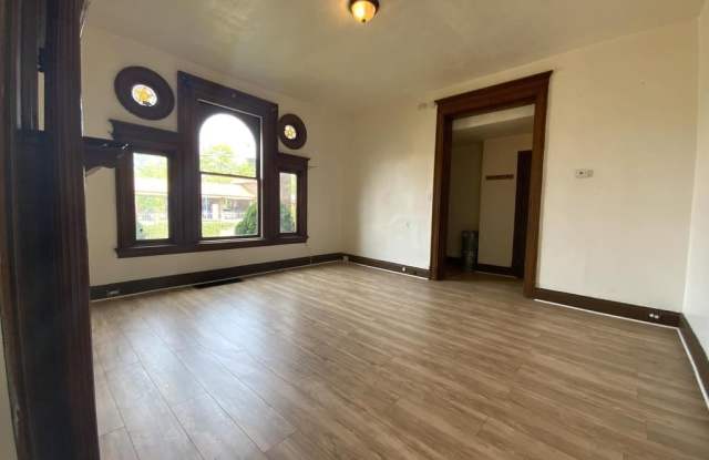 432 Ross Avenue Unit 1 Gallery 3