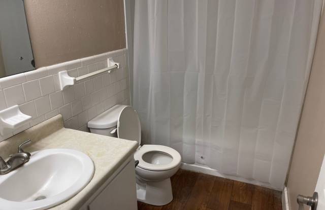 MIDTOWN STATION photos photos