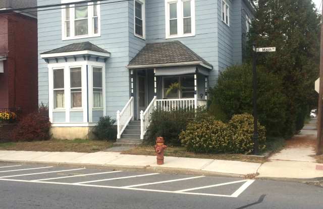 12 E Main St photos photos