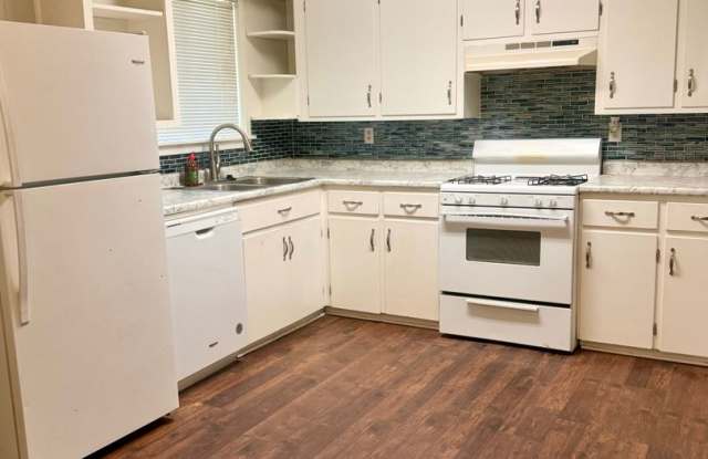 3/1.5 for RENT in Pearl! Gallery 3
