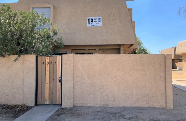 4022 S 44th Way Gallery 2