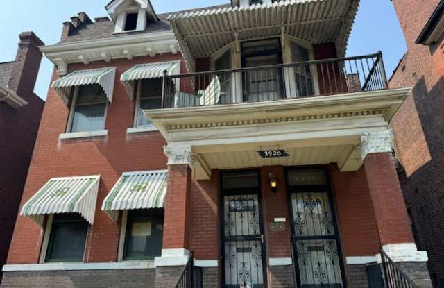 Lovely 2 BR/ 1 BA For Rent - Section 8 Welcome ! Gallery 1