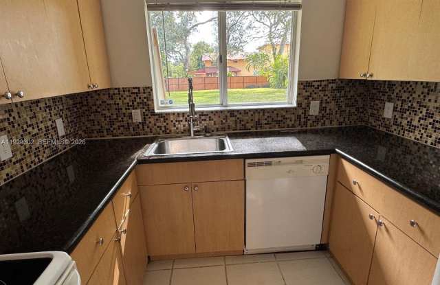 2522 NE 184th Ter photos photos 2522 NE 184th Ter photos photos