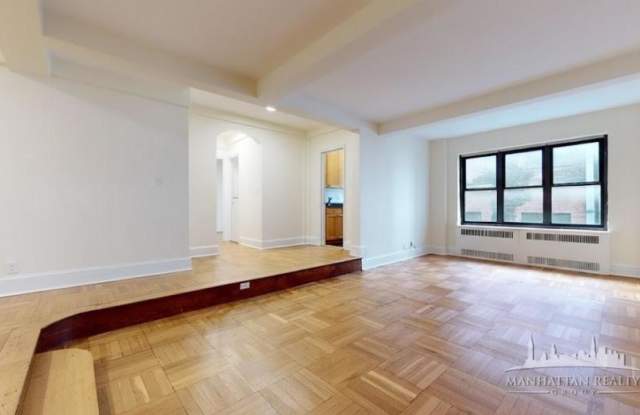 141 E 56th St - 141 East 56th Street, New York City, NY 10022