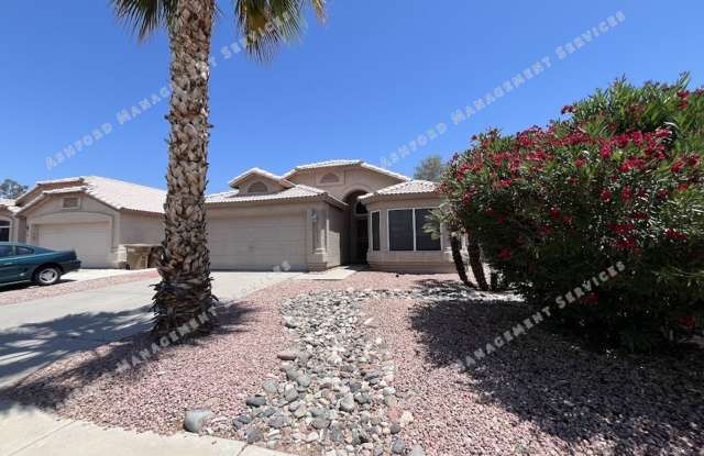 $400 off of move-in! Call today! BEAUTIFUL 3 BEDROOM 2 BATHROOM HOME IN PEORIA Gallery 4