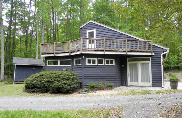 718-a Whitney Lane photos photos