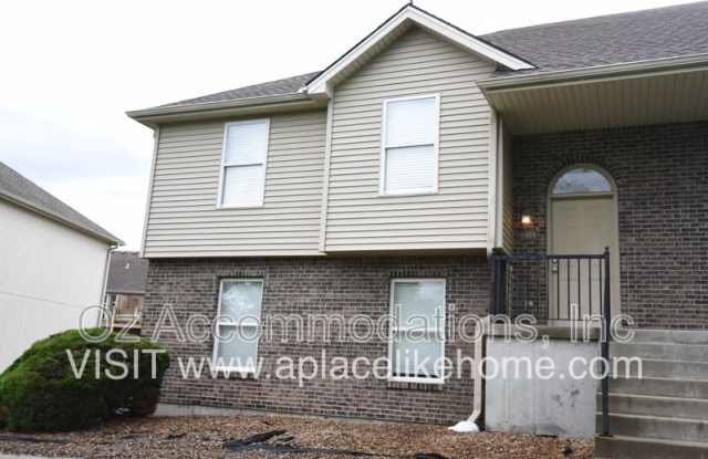 8626 N Cleveland Ln photos photos