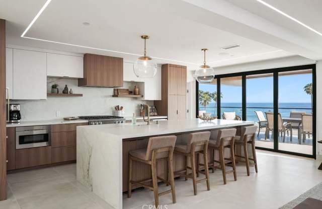 3047 Ocean Boulevard photos photos