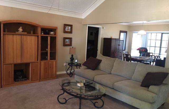 1520 Glenhill Lane Gallery 4
