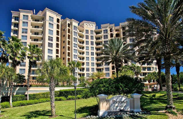 LOCATION, LOCATION!!! HAMMOCK!!! GORGEOUS OCEANFRONT PORTOFINO CONDO 3 BDRM PLUS OFFICE 3 BATH, 2 CAR GARAGE! - 7 Avenue De La Mer, Flagler County, FL 32137