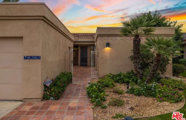 78585 Vista Del Fuente Gallery 3