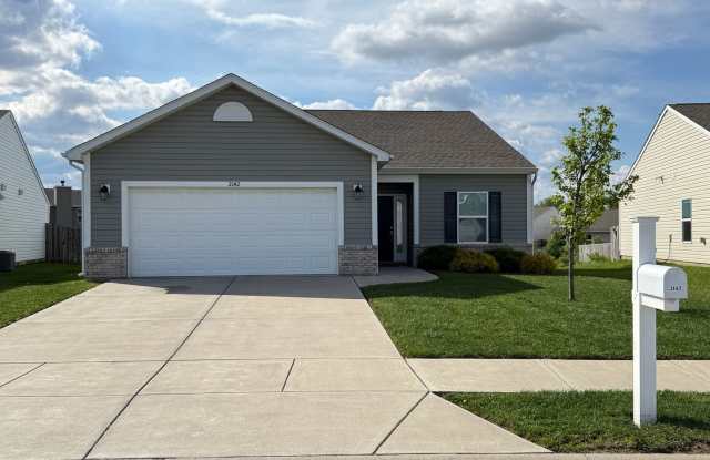 MINUTES FROM PURDUE...3 Bed 2 Bath plus Office/Den photos photos