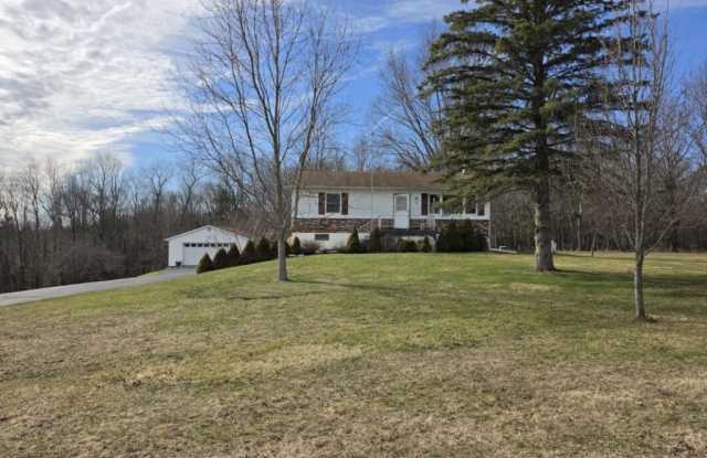 62 Pucky Huddle Rd photos photos