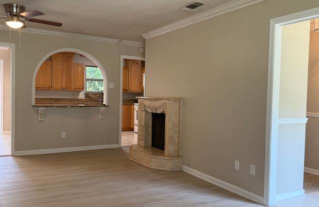 5 Flourite Cove, Little Rock AR 72223 - Wonderfully updated 3br 2ba (Don Roberts School zone) Gallery 3