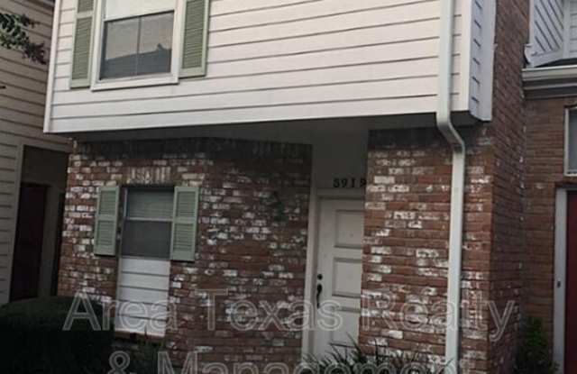 5919 Woodway Place Ct - 5919 Woodway Place Court, Houston, TX 77057