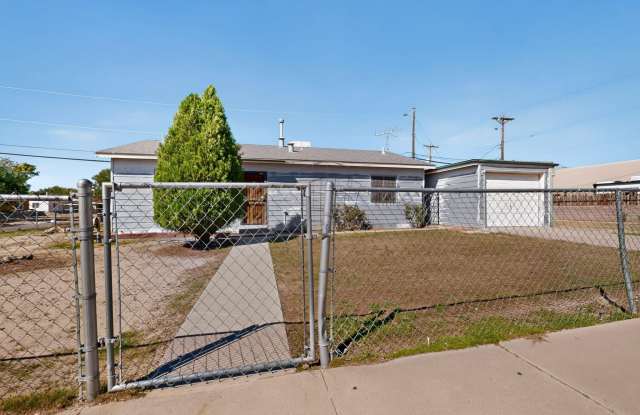 1301 Aztec Road NW Gallery 1