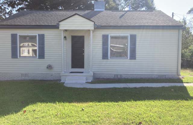 305 Mcarthur Boulevard Gallery 2