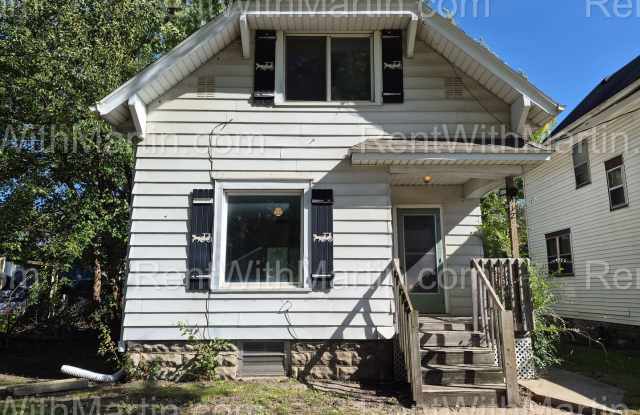FOR RENT- 912 Broadway Gallery 3