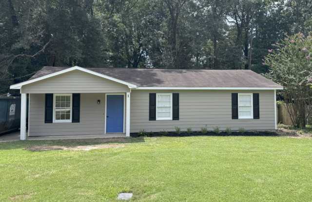 You Don't Want To Miss This Home photos photos