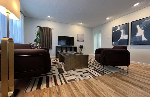 2230 Bird Ave photos photos