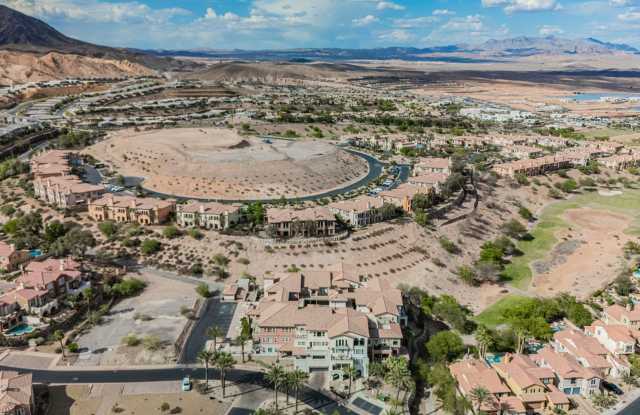 LAKE LAS VEGAS FURNISHED TOWNHOME GATED Gallery 4
