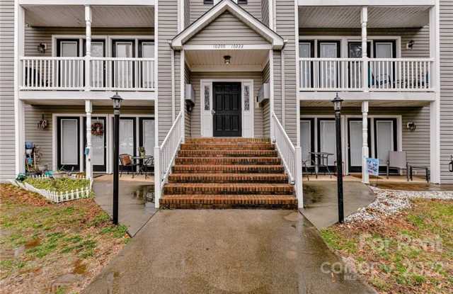 10206 Rose Meadow Lane Gallery 2