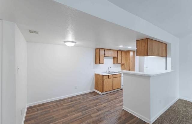 Bridge at Sweetwater Apartments photos photos