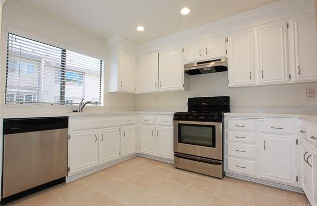 28116 Ridgepoint Court Gallery 2