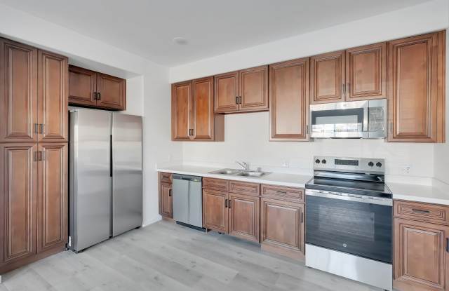 2060 Millennium Way photos photos