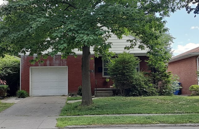 766 NEW SCOTLAND AV - 766 New Scotland Avenue, Albany, NY 12208