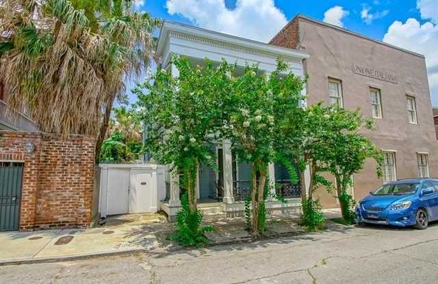 1029 BARRACKS Street photos photos