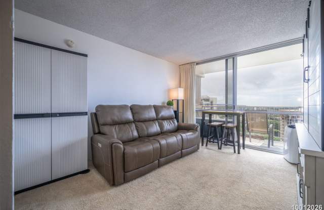 Aiea Condo with Beautiful Views – Fully Furnished! Gallery 4