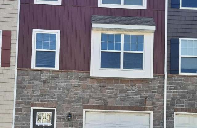 921 ADMIRALS QUAY Drive photos photos