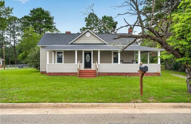 423 E Edinborough Avenue Gallery 3
