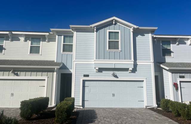 4 beds 3.5 baths Townhouse In Storey Lake photos photos