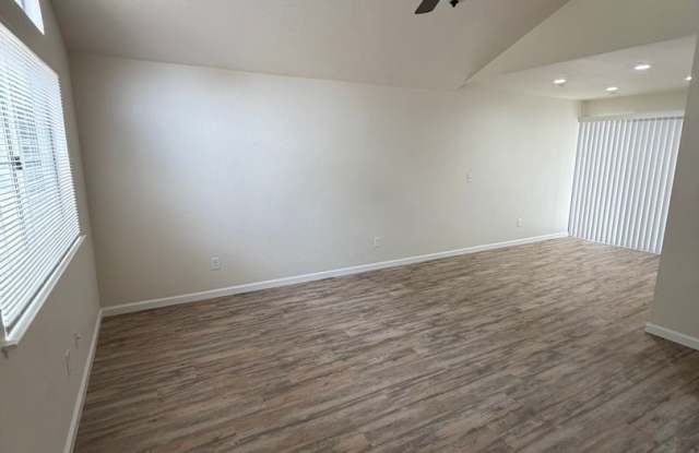 For Rent Gallery 3